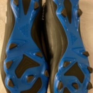 Adidas - Predator Edge.4 FxG - Mens Size 11.5 or Ladies 12.5